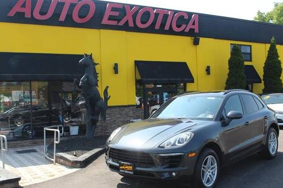 PORSCHE MACAN 2017 WP1AA2A54HLB81037 image PORSCHE MACAN 2017 WP1AA2A54HLB81037 image