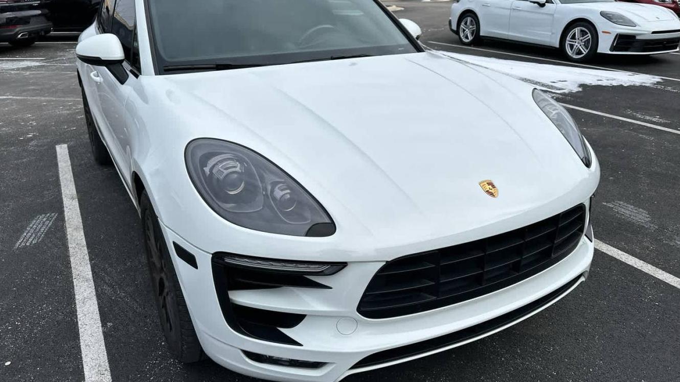 PORSCHE MACAN 2017 WP1AG2A55HLB52225 image