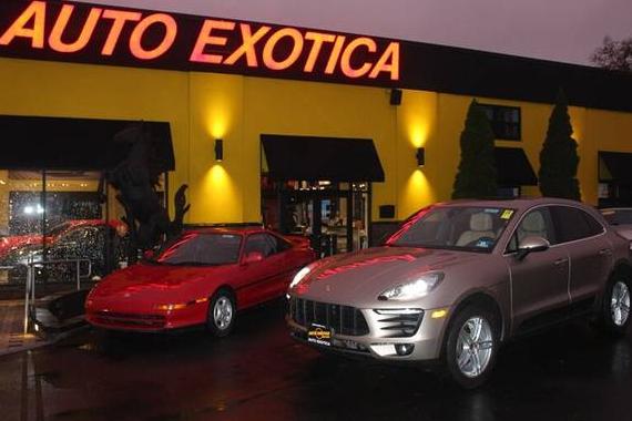 PORSCHE MACAN 2017 WP1AB2A53HLB21067 image