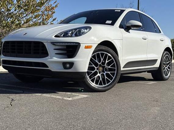 PORSCHE MACAN 2017 WP1AB2A5XHLB17811 image PORSCHE MACAN 2017 WP1AB2A5XHLB17811 image