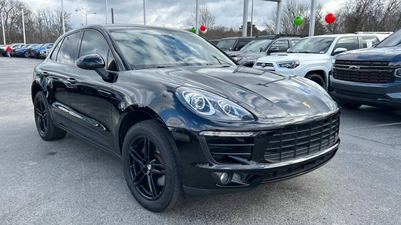 PORSCHE MACAN 2017 WP1AA2A5XHLB06455 image