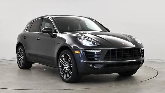 PORSCHE MACAN 2017 WP1AB2A54HLB12961 image PORSCHE MACAN 2017 WP1AB2A54HLB12961 image
