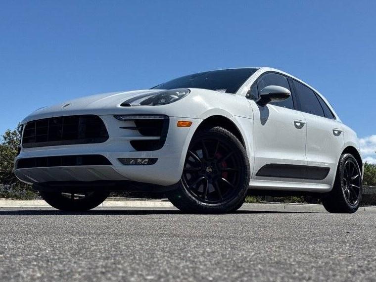 PORSCHE MACAN 2017 WP1AG2A55HLB52466 image