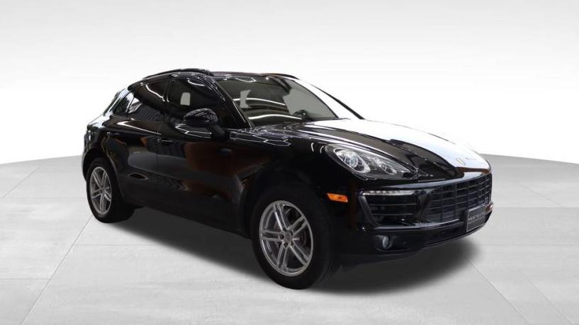 PORSCHE MACAN 2017 WP1AB2A56HLB10645 image