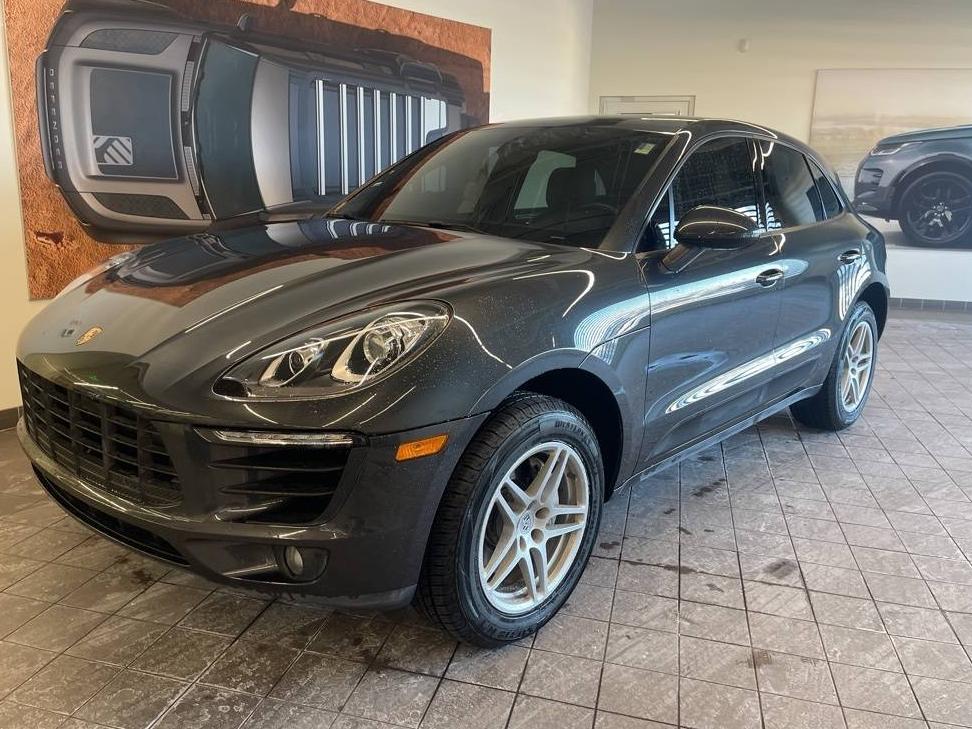 PORSCHE MACAN 2017 WP1AA2A52HLB04635 image