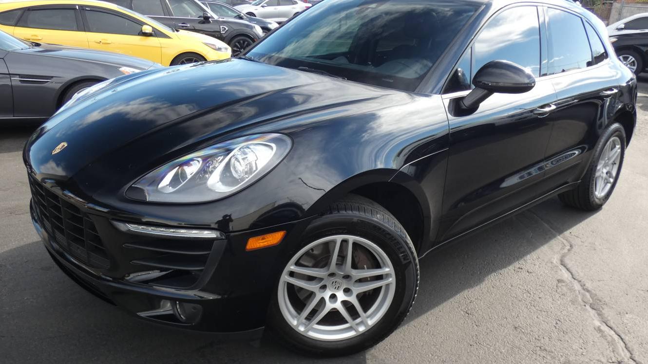 PORSCHE MACAN 2017 WP1AA2A55HLB80334 image