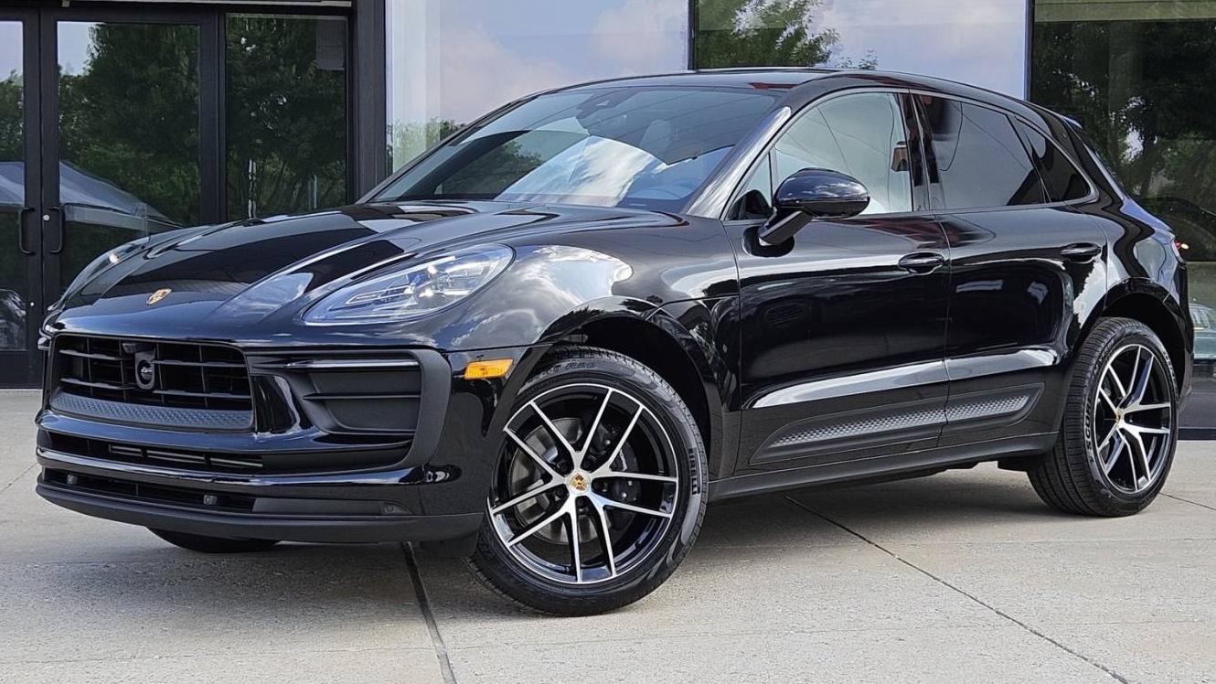 PORSCHE MACAN 2024 WP1AA2A5XRLB14041 image