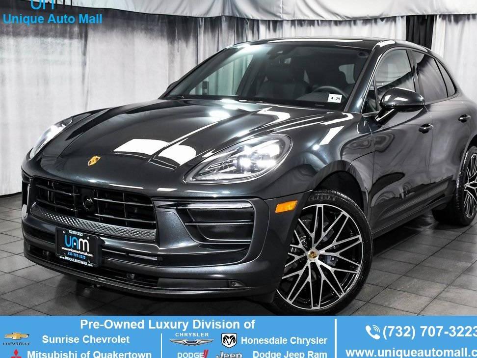 PORSCHE MACAN 2024 WP1AA2A57RLB14627 image