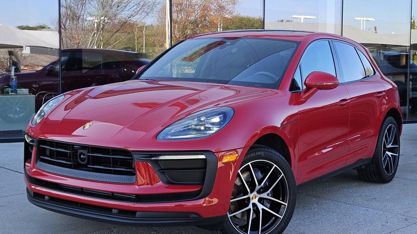 PORSCHE MACAN 2024 WP1AA2A59RLB15293 image