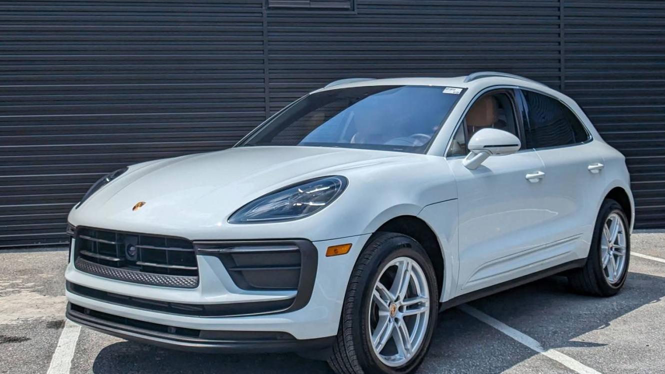 PORSCHE MACAN 2024 WP1AA2A50RLB03551 image