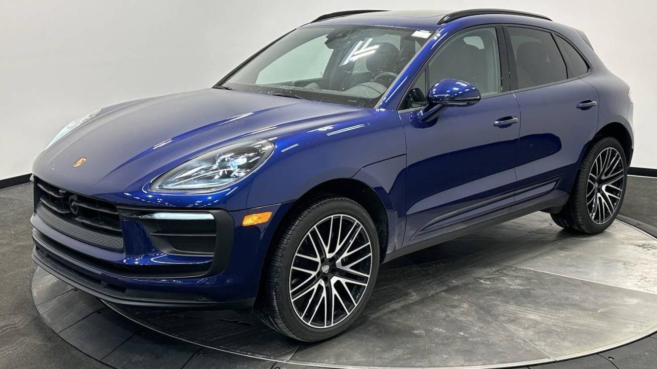 PORSCHE MACAN 2024 WP1AA2A56RLB20130 image