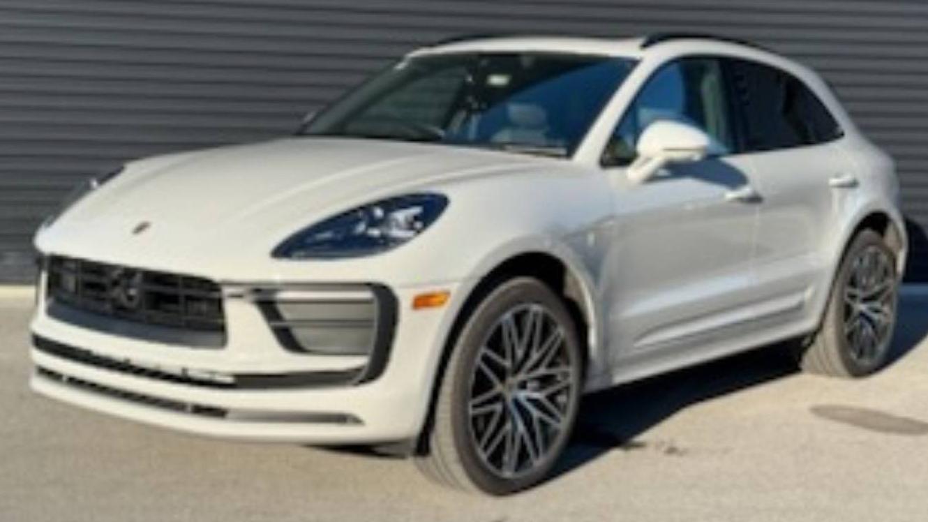 PORSCHE MACAN 2024 WP1AA2A58RLB15009 image