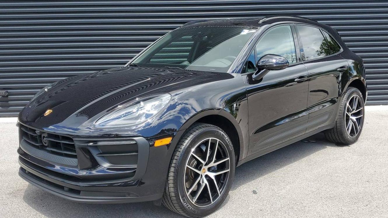 PORSCHE MACAN 2024 WP1AA2A5XRLB12760 image