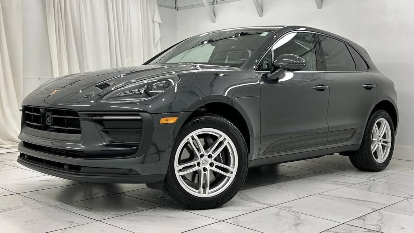 PORSCHE MACAN 2024 WP1AA2A58RLB12000 image