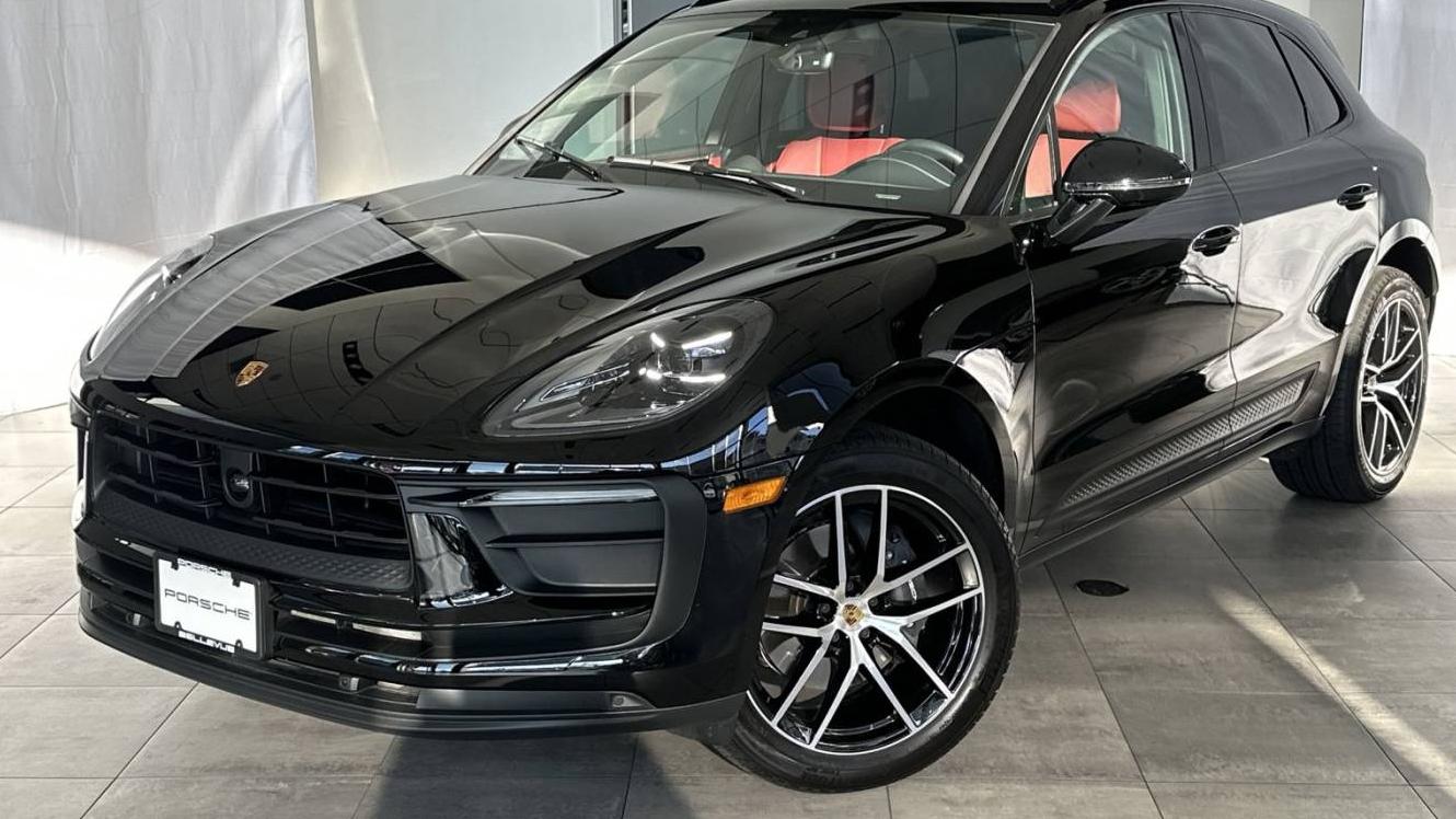 PORSCHE MACAN 2024 WP1AA2A59RLB00440 image