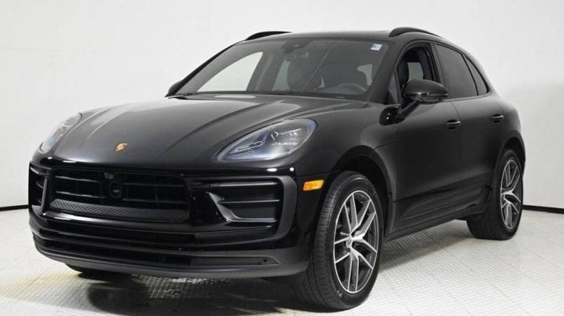 PORSCHE MACAN 2024 WP1AA2A56RLB03554 image