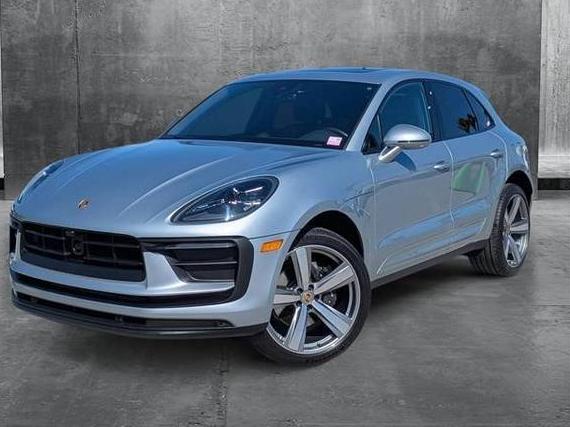 PORSCHE MACAN 2024 WP1AA2A56RLB19544 image