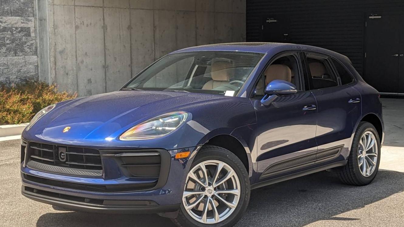 PORSCHE MACAN 2024 WP1AA2A53RLB18030 image