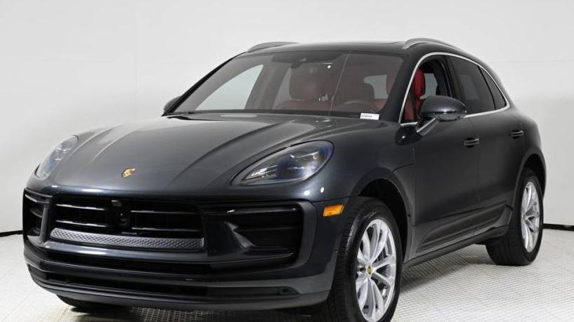 PORSCHE MACAN 2024 WP1AA2A50RLB13609 image