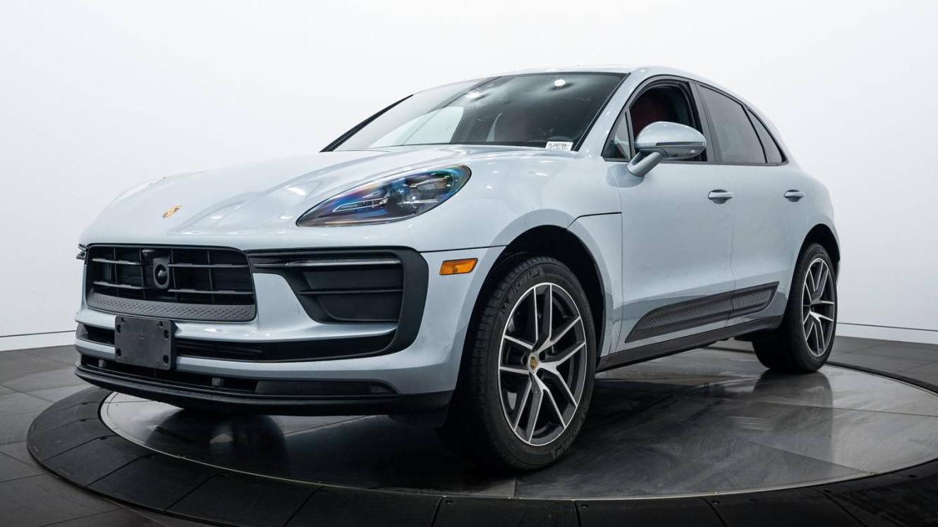 PORSCHE MACAN 2024 WP1AA2A57RLB20427 image