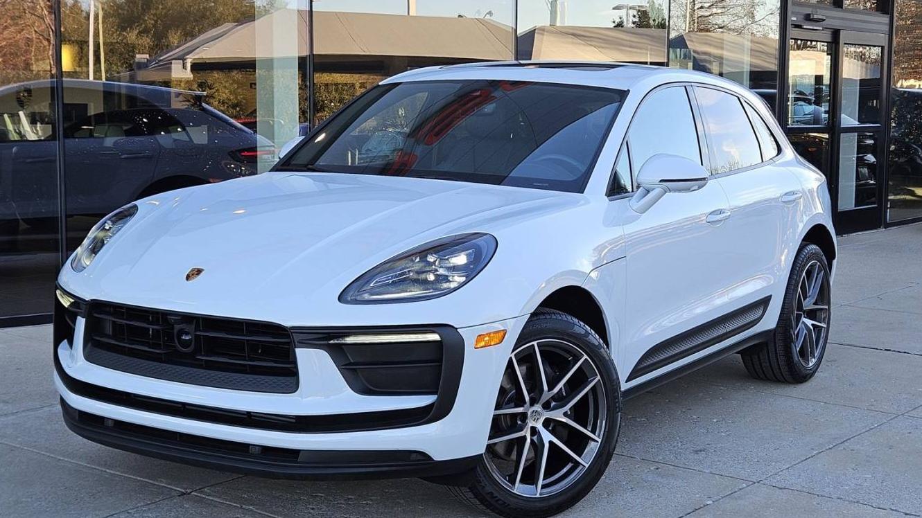 PORSCHE MACAN 2024 WP1AA2A51RLB09293 image