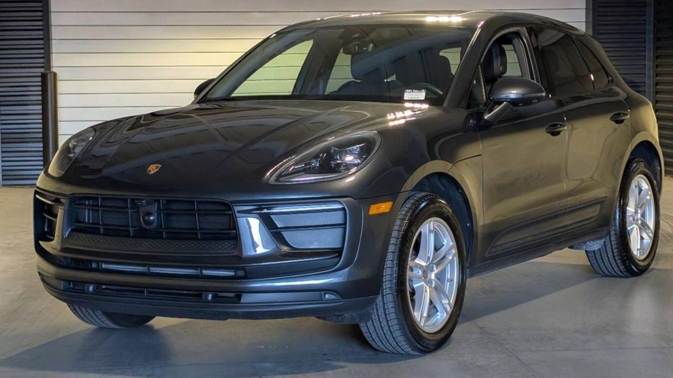 PORSCHE MACAN 2024 WP1AA2A58RLB13289 image