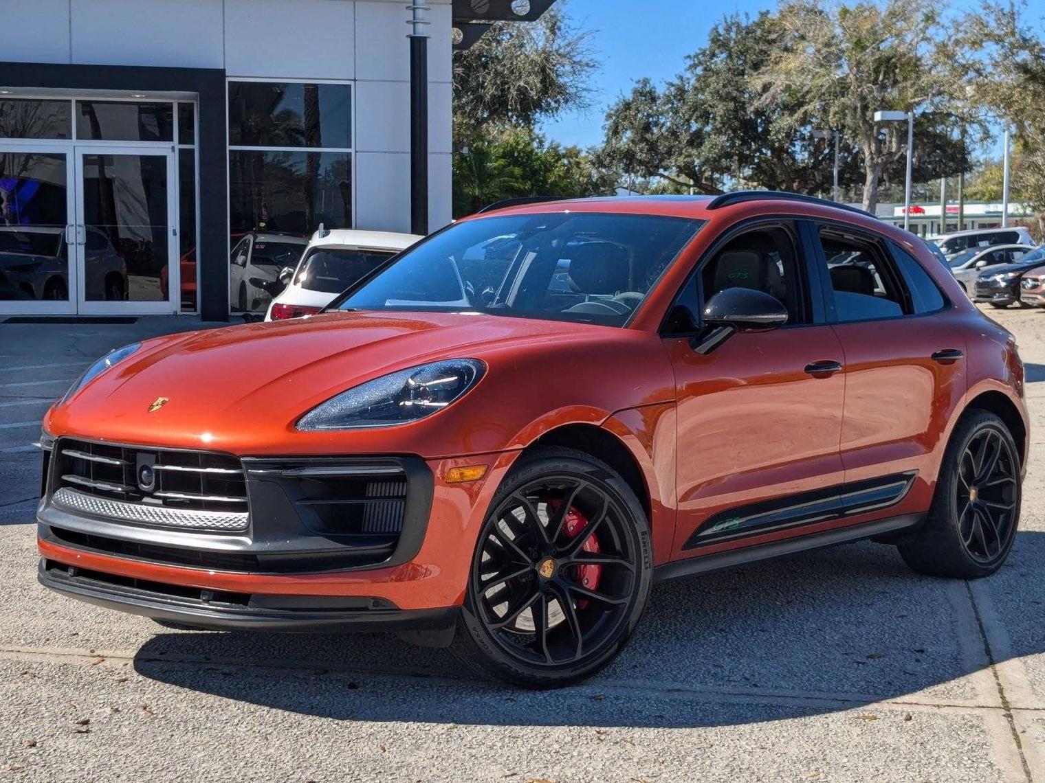 PORSCHE MACAN 2024 WP1AF2A59RLB55097 image