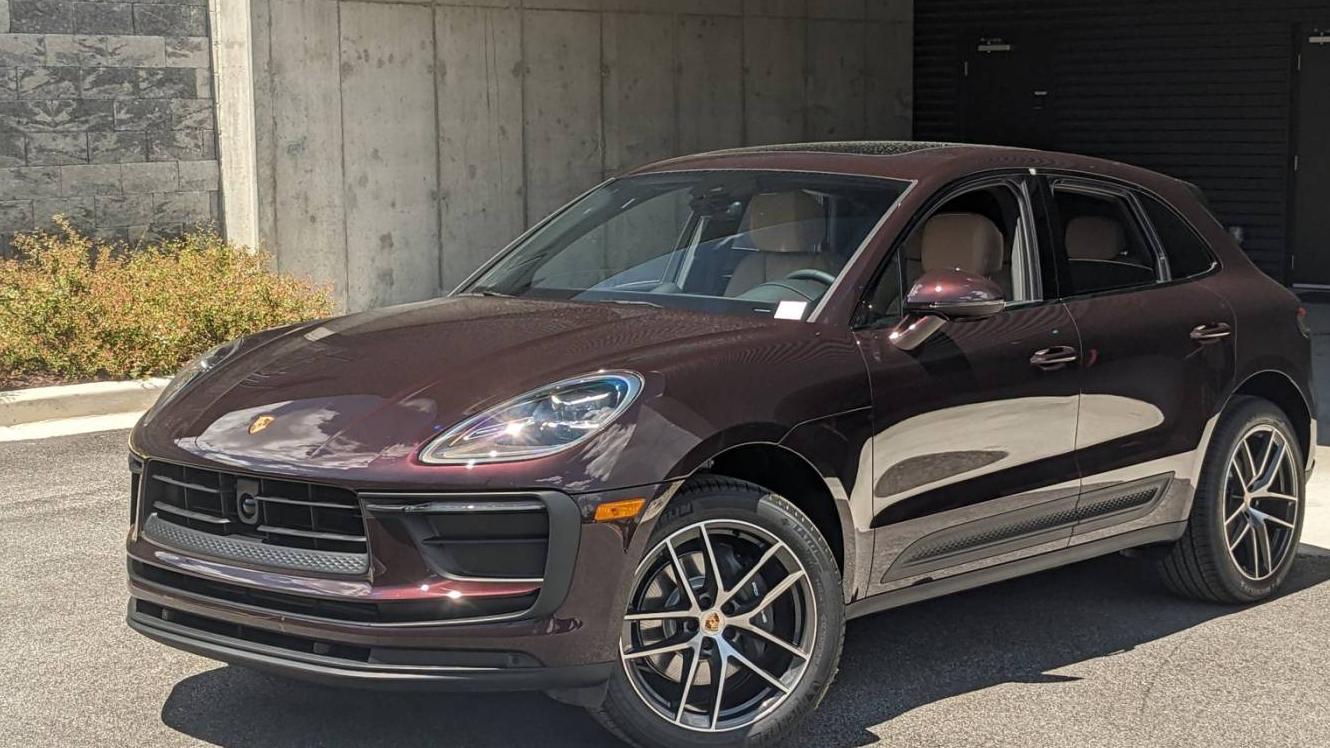 PORSCHE MACAN 2024 WP1AA2A51RLB18446 image