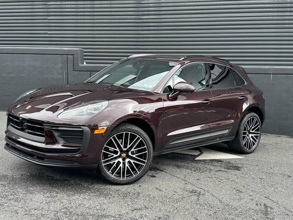 PORSCHE MACAN 2024 WP1AA2A51RLB19564 image