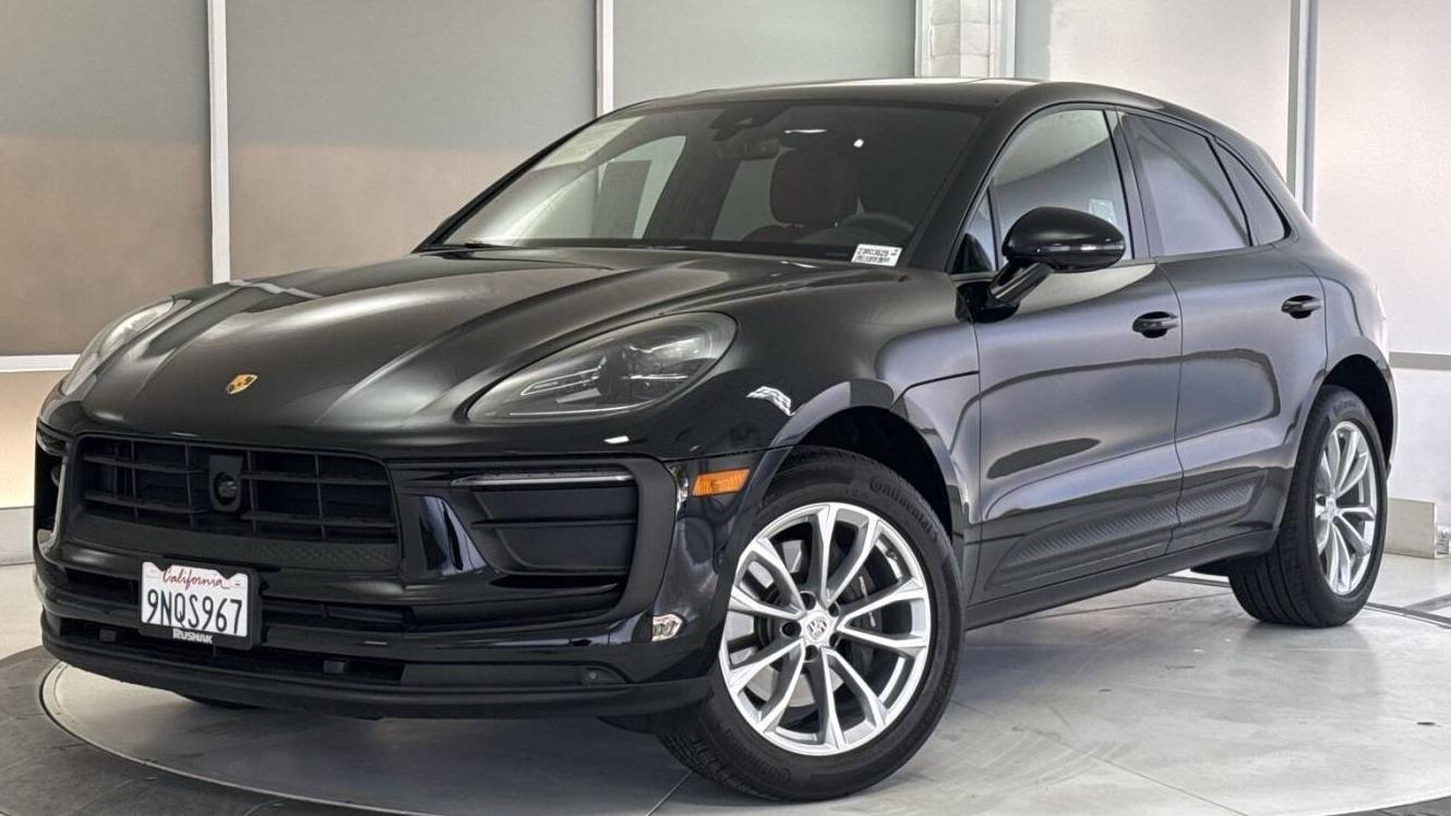 PORSCHE MACAN 2024 WP1AA2A55RLB18658 image