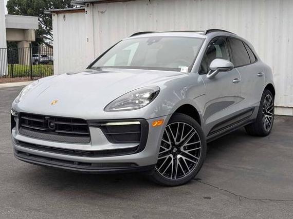PORSCHE MACAN 2024 WP1AA2A56RLB01822 image