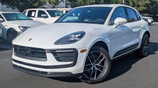 PORSCHE MACAN 2024 WP1AA2A54RLB16903 image