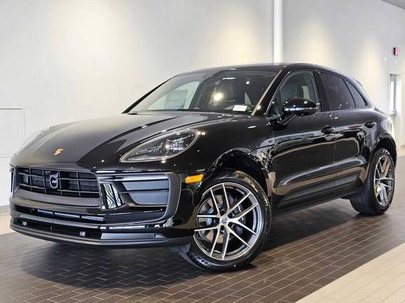 PORSCHE MACAN 2024 WP1AA2A53RLB17394 image