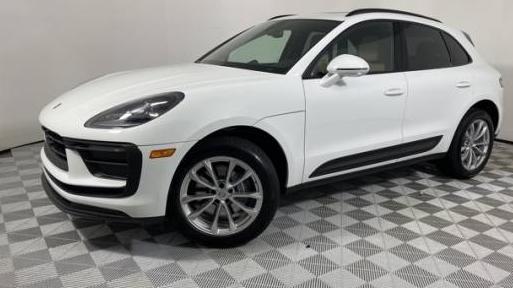 PORSCHE MACAN 2024 WP1AA2A58RLB18265 image