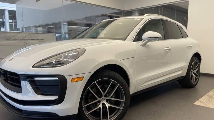 PORSCHE MACAN 2024 WP1AA2A53RLB08534 image