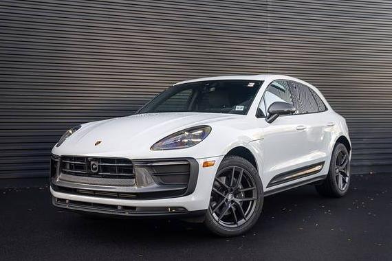 PORSCHE MACAN 2024 WP1AA2A57RLB02123 image PORSCHE MACAN 2024 WP1AA2A57RLB02123 image