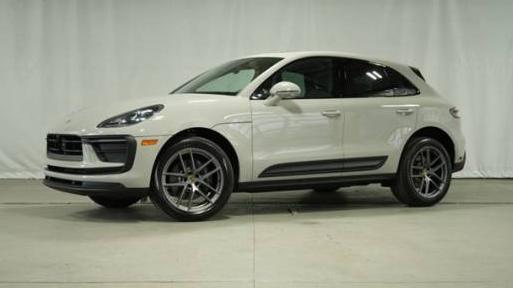 PORSCHE MACAN 2024 WP1AA2A59RLB10952 image