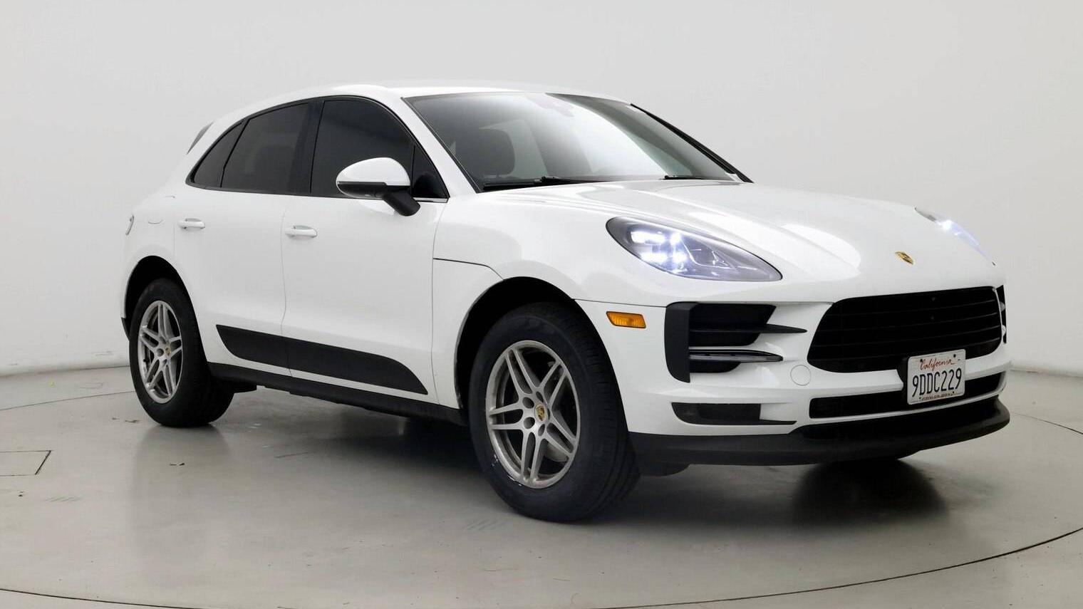 PORSCHE MACAN 2020 WP1AA2A51LLB10614 image