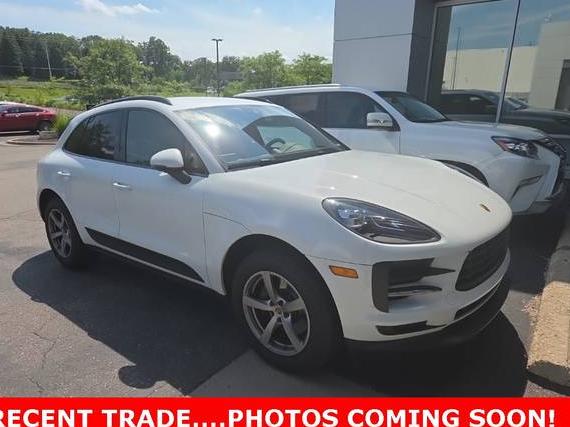 PORSCHE MACAN 2020 WP1AA2A51LLB04067 image