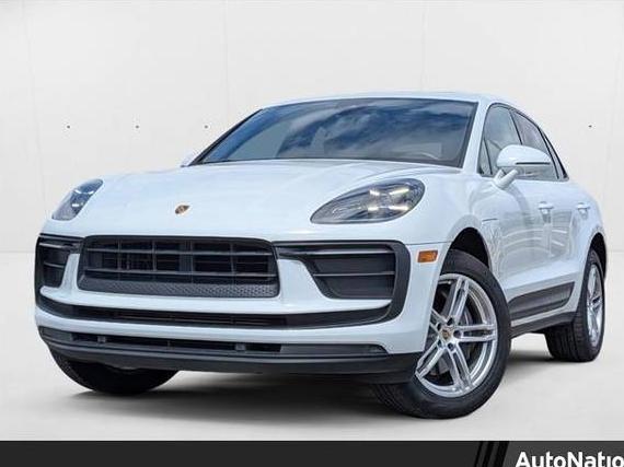 PORSCHE MACAN 2022 WP1AA2A55NLB01496 image