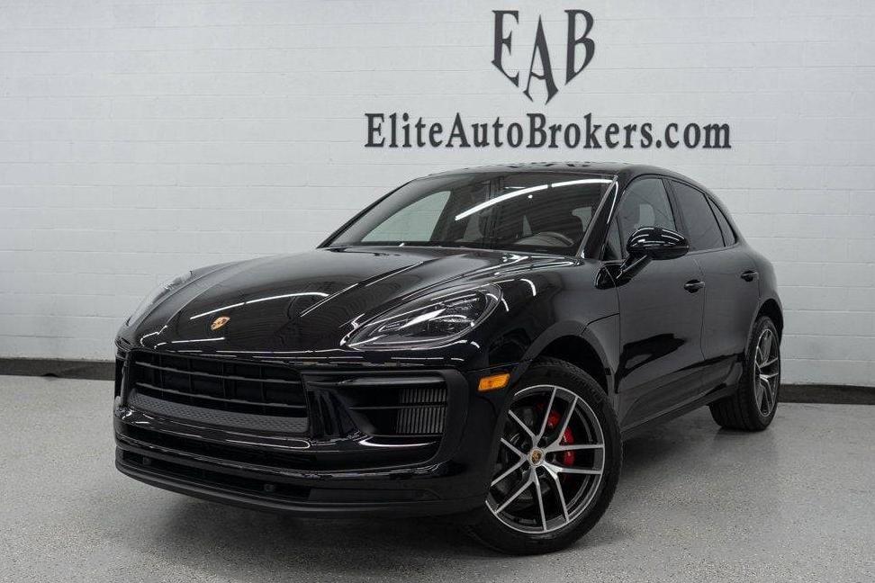 PORSCHE MACAN 2022 WP1AG2A5XNLB22147 image