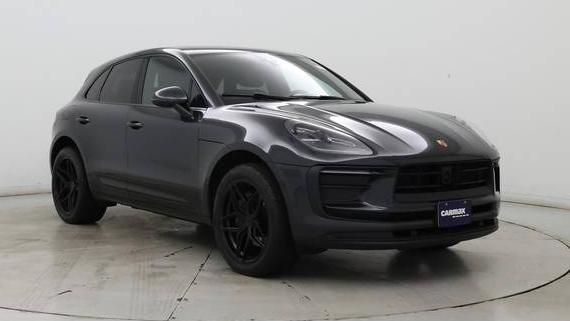 PORSCHE MACAN 2022 WP1AA2A54NLB05054 image