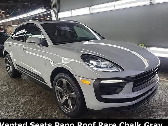 PORSCHE MACAN 2022 WP1AA2A5XNLB06192 image