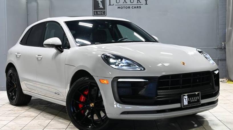 PORSCHE MACAN 2022 WP1AF2A52NLB31878 image