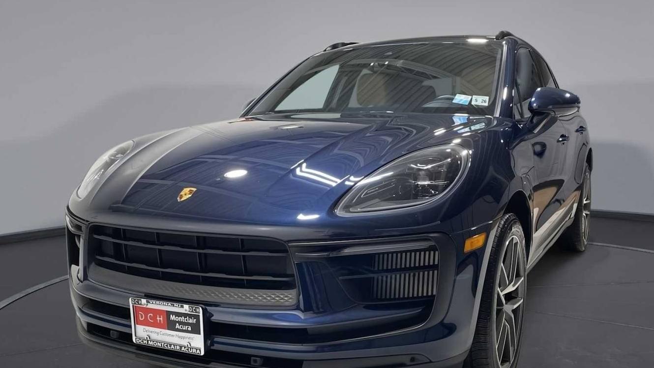 PORSCHE MACAN 2022 WP1AG2A50NLB22805 image