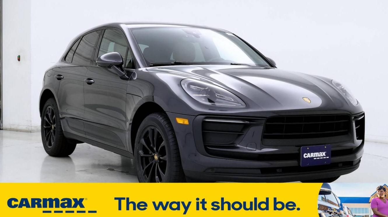 PORSCHE MACAN 2022 WP1AA2A58NLB07857 image