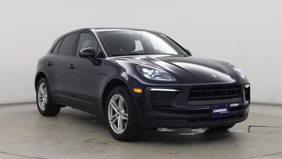 PORSCHE MACAN 2022 WP1AA2A55NLB10733 image