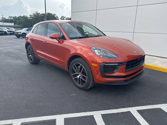 PORSCHE MACAN 2022 WP1AA2A59NLB02571 image