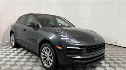 PORSCHE MACAN 2022 WP1AA2A56NLB00552 image