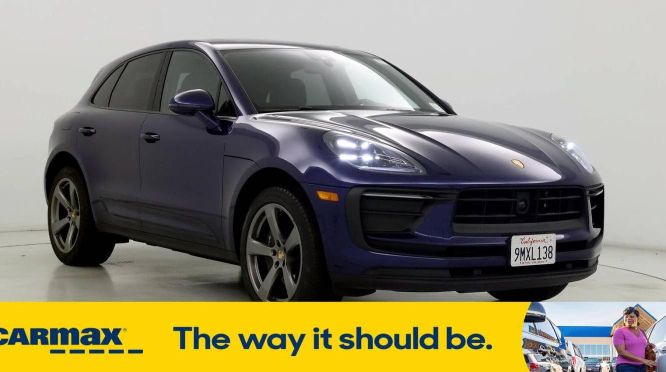 PORSCHE MACAN 2022 WP1AA2A5XNLB11022 image